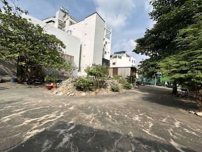Cho thuê đất trống 1000m² hxt lê trọng tấn