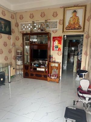 Bán gấp chung cư Đoàn Văn Bơ, phường Xóm Chiếu, Quận 4