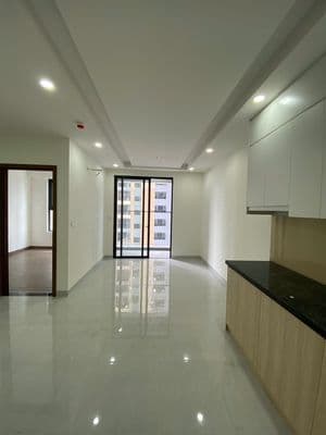 Cho thuê 47m2 hồ bơi nhà trống sẵn ở ngay