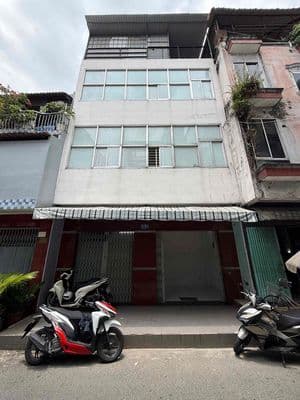 bán nhà chính chủ MTKD quận 11