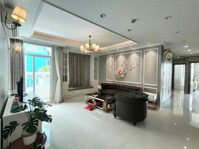 Căn hộ 4 phòng ngủ 139m2 đầy đủ nội thất Grand Riverside