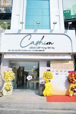 Spa - nha khoa mt 532 nguyễn thị minh khai, q3. dt 7x15m, kc: tr 3 lâu