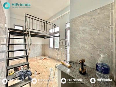 Căn hộ có gác có bancol mới 100% ngay cầu bưng-gần đh công thương