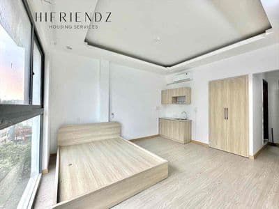 CHDV Full nội thất - Cửa sổ Lớn - Thang Máy - Mặt tiền Sát Y Dược, UEH
