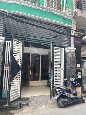 Nhà cho thuê nguyên căn 1 trệt 2 lầu