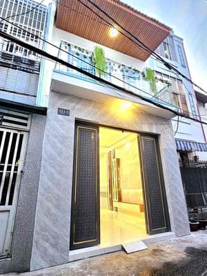 Chính chủ bán nhà hẻm xe hơi sát mat tiền Bùi Minh Trực P6 Q8