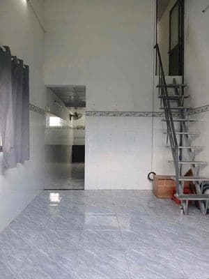 nhà cấp 4, đẹp, 2 phòng ngủ, phòng khách , bếp toilet