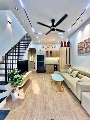 Bán nhà đường Chiến Lược Bình Trị Đông Bình Tân 75m2 3 tầng chỉ 6,5 tỷ