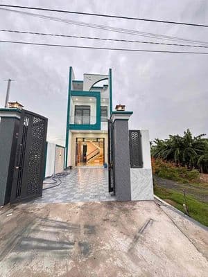 Nhà mặt tiền đường Bờ Chùa. Dt 4,5 x 28 giá chỉ 3,4tỷ