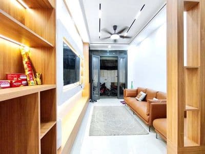 Nhà đẹp Đại Từ, Hoàng Mai, 32m2, 5 tầng, 8.2 tỷ