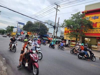 Mặt tiền Nguyễn Trãi Dĩ An - Vị trí vàng kinh doanh