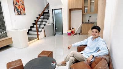 Bán nhà 3 tầng kinh doanh Nam Hồng, Phúc Thịnh, đường ô tô tránh