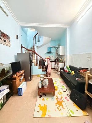 Nhà đẹp 2 mặt ngõ Khâm Thiên, Đống Đa, tặng sân để xe
