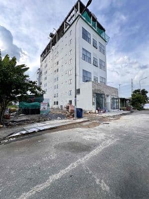 Kẹt tiền cần bán gấp 10x17,5m view hồ sinh thái giá 2tỷ9 sổ riêng