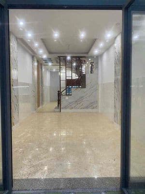 nhà 3 tấng 4pn 3wc hẻm xe tải thông phù hợp ở và làm vp cty..