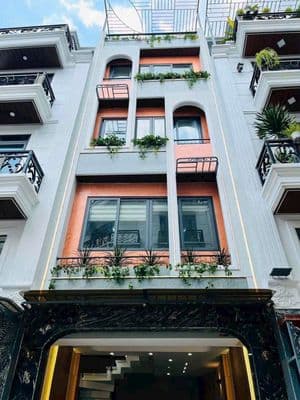 Cho Thuê Nhà Dương Quảng Hàm Phường 5;(4x10m)3 Tầng 4pn3wc;Giá 11trieu