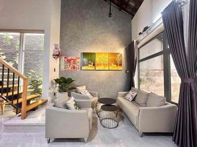 Cho thuê nhà mặt tiền nguyễn hữu hào khu nam việt á vị trí đẹp