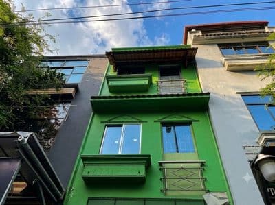 Nguyên căn 1 trệt 2 lầu quận 3 bà huyện thanh quan