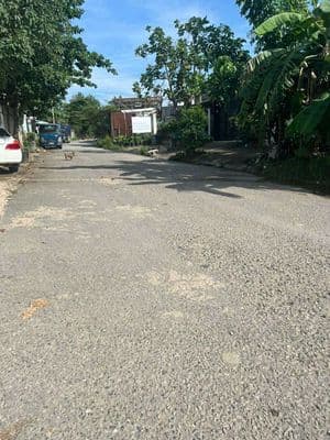 cần tiền bán gấp nhà đủ nội thất, lên thổ cư được