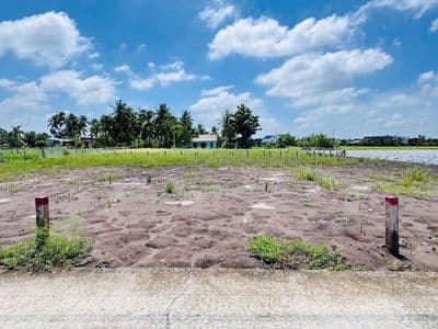 Hàng Vip, 170m2 đất thổ cư đối diện trường học Võ văn Mùi