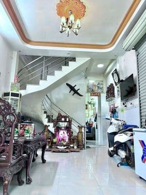 Nhà 4x14 Đúc 2 lầu giá 4ty1 Đường số 5 gần AEON Tân Phú