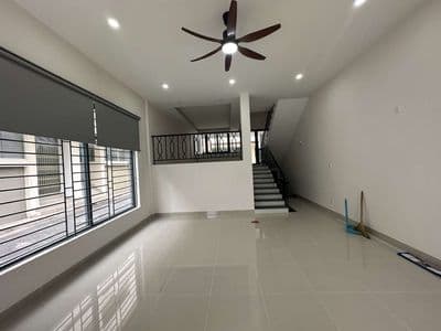 Nhà 1 xẹt Huỳnh Thúc Kháng 5 phòng ngủ