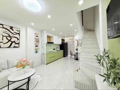 sau lưng mt nhà 2tầng Hải Phòng
