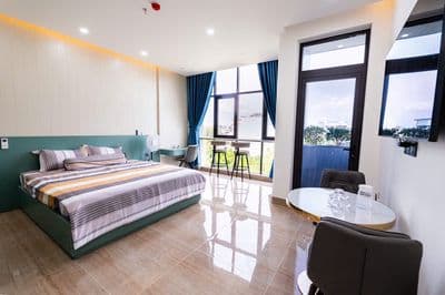 Căn hộ mới nội thất sang trọng toà nhà sạch sẽ
