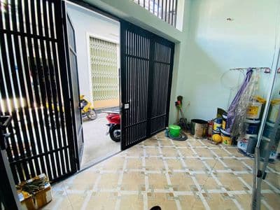 cho thuê nhà 2 tầng, kiệt ô tô Huỳnh Ngọc huệ, cách đường 20 m