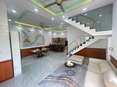 Cho Thuê Nhà Lầu ( 5PN- full nội thất ) P.Biên Hoà - Giá: 10tr