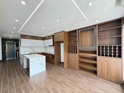 Ba đình 18tỷ - 55m x 7 tầng ngõ oto - kinh doanh - thang máy