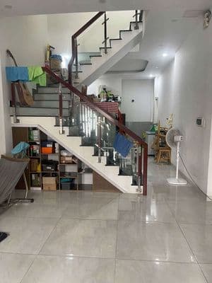 Nhà 3.5x23m 1 trệt 1 lầu 3pn giá tốt