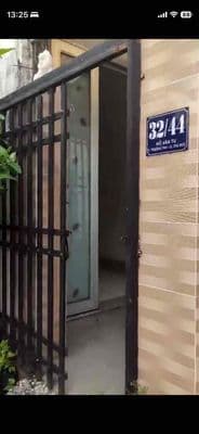 Cho thuê nhà cấp 4 ngay chợ thủ đức