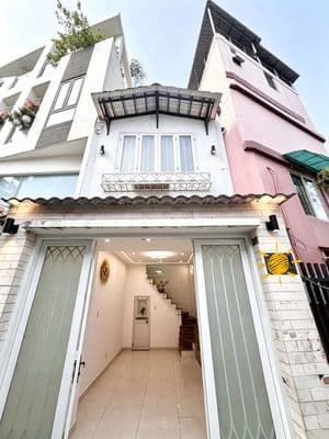 Hiếm : dưới 3 tỷ - phú nhuận - shr vuông vức - vị trí trung tâm