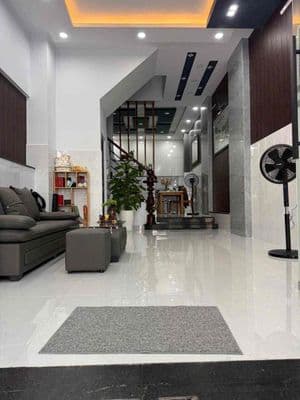 Cho thuê nhà MTNB khu Tên Lửa DT 4,5x20 xd 3,5 tấm . Giá 24tr/tháng