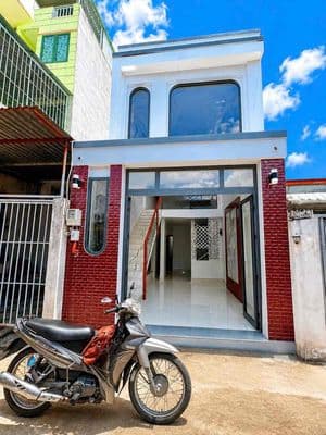 Nhà bán sổ riêng gần ngã tư bà điểm, chợ cây me