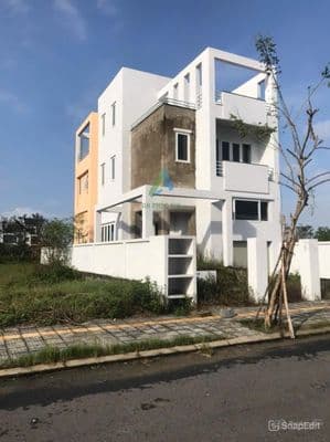 Bán nhà 4 tầng khu fpt giá sập chỉ 9.8 tỷ