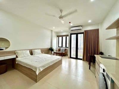 Căn Hộ Studio ban công cho thuê new 100 sát lotte quận 7, rmit, tdtu