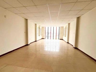 Cho thuê toà nhà 4,5 tầng 7p làm việc MT đường Bùi Tá Hán Nam Việt Á