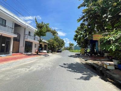 Cho thuê nhà trệt 1 lầu – nội thất – kdc hưng phú , cần thơ | 10 triệu