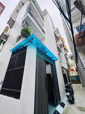 Giảm chào 1 tỷ | 60m² × 4 tầng thang máy | Lô góc | Gia Thuỵ - Nguyễ