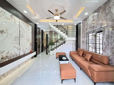 Nhà quận 12. Hẻm xư hơi,gần chợ