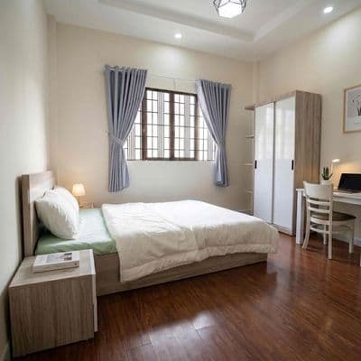 Studio full nt ngay bờ kè hoàng sa trường sa