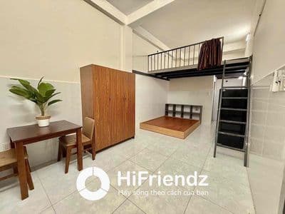 Phòng có gác 2 chỗ ngủ - siêu rộng ngay chợ tân hương,độc lập