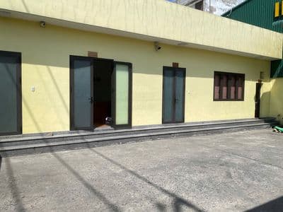 Bán Đất Tặng Nhà Xưởng Đường Bình Chánh – 1.000m², Giá 30 Tỷ