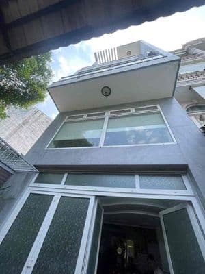 Bán nhà 4 tầng kdc kiến á , liên phường giá 13 tỷ