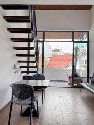 Duplex ban công – Full nội thất - Gần Sân Bay