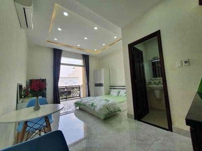 Căn hộ studio ban công - full nt, ngay phan xích long