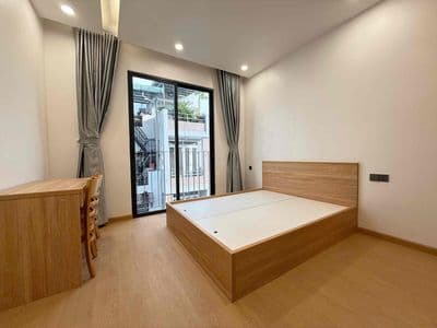 cho thuê căn hộ full nt có ban côn, cho nuôi thú cưng, gần TDTU, RMIT