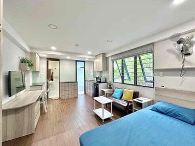 Căn hộ 5p đến q.1, studio balcony - máy giặt riêng, gần chợ bà chiểu